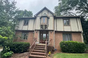 4291 Farmbrook Ln NE, Kennesaw, GA 30144 - Photo 2