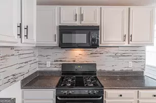 3707 Fremont Dr, Ellenwood, GA 30294 - Photo 14