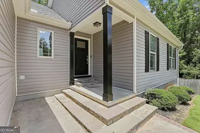 121 Churchill Court, Lagrange, GA 30241 - Photo 6