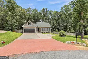 121 Churchill Ct, Lagrange, GA 30241 - Photo 2