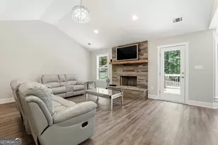 121 Churchill Ct, Lagrange, GA 30241 - Photo 12