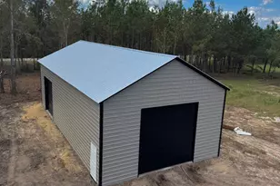 164 Strawberry Cir, Swainsboro, GA 30401 - Photo 1