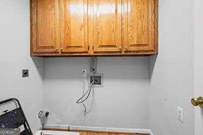8 Cameron Street, Moreland, GA 30259 - Photo 16