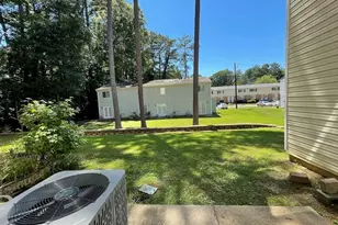 405 SW Fairburn Road SW, Atlanta, GA 30331 - Photo 14