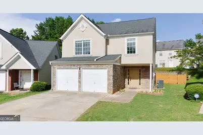 7590 Crimson Court, Jonesboro, GA 30236 - Photo 2