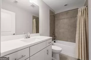 1372 Doublegate Dr, Atlanta, GA 30319 - Photo 42