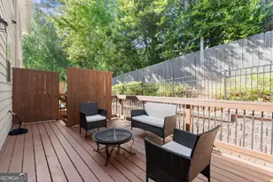 1372 Doublegate Dr, Atlanta, GA 30319 - Photo 68