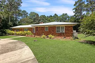 164 Conway Dr, Jesup, GA 31545 - Photo 1