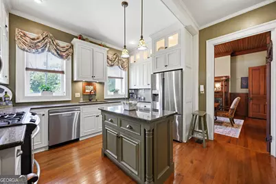 200 W Main Street, Forsyth, GA 31029 - Photo 10
