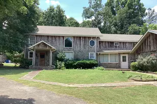 220 Ennis Rd, Barnesville, GA 30204 - Photo 4