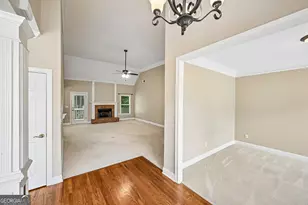 3923 Springtree Ln, Hoschton, GA 30548 - Photo 6