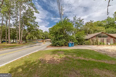 913 Mallery Street, Saint Simons, GA 31522 - Photo 4
