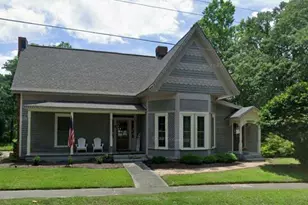 151 S Jackson St, Hartwell, GA 30643 - Photo 1