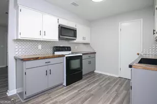 102 Plantation Dr, Butler, GA 31006 - Photo 8