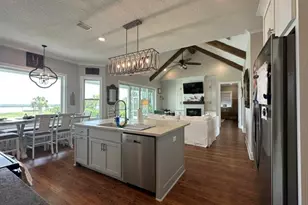 102 Talahi Island Ln, Brunswick, GA 31520 - Photo 10