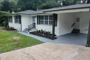 2181 Meadowlane Dr SW, Atlanta, GA 30311 - Photo 2