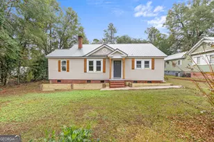 107 Dixie Ave, Sylvania, GA 30467 - Photo 1