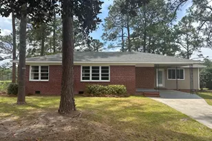 843 Prosperity Dr, Swainsboro, GA 30401 - Photo 4