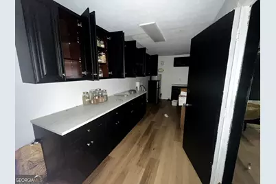6295 Phillips Place, Lithonia, GA 30058 - Photo 10
