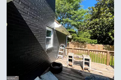 6295 Phillips Place, Lithonia, GA 30058 - Photo 18