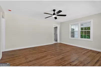 239 Wilcox Road, Lagrange, GA 30241 - Photo 8
