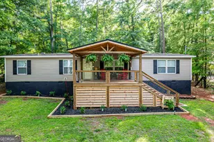 401 Possum Point Dr, Eatonton, GA 31024 - Photo 1