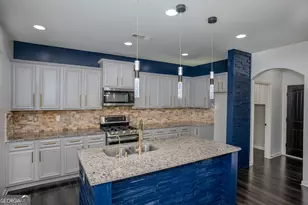 1527 Washington Rose Ave, Hoschton, GA 30548 - Photo 18