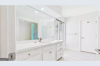 10 Quarry Lake Court, Atlanta, GA 30342 - Photo 38