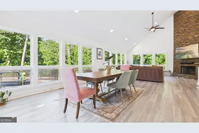 10 Quarry Lake Court, Atlanta, GA 30342 - Photo 26