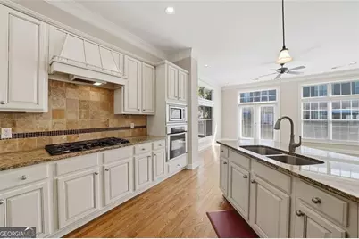 913 Telfair Close, Sandy Springs, GA 30350 - Photo 8