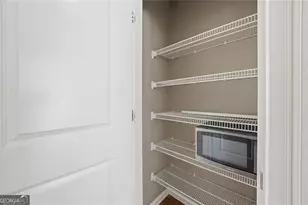 913 Telfair Close, Sandy Springs, GA 30350 - Photo 12