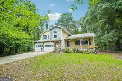 131 Jennifer Lane, McDonough, GA 30253 - Photo 4