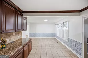 1215 Craddock Way, Macon, GA 31210 - Photo 10