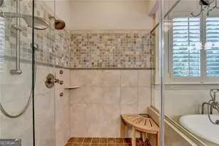 240 Wisteria Cir, Roswell, GA 30076 - Photo 26