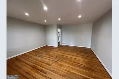 827 Marstevan Drive NE, Atlanta, GA 30306 - Photo 4