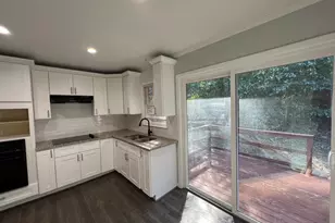 827 Marstevan Dr NE, Atlanta, GA 30306 - Photo 2