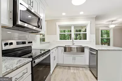 114 Lake Forest Drive, Peachtree City, GA 30269 - Photo 14