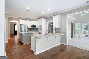 1170 Parkview Ln NW, Kennesaw, GA 30152 - Photo 8