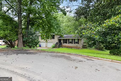 513 Martindale Court, Stone Mountain, GA 30088 - Photo 6