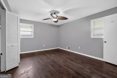 513 Martindale Court, Stone Mountain, GA 30088 - Photo 16