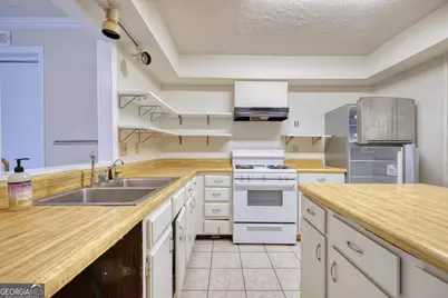 3722 Jamestown Court, Doraville, GA 30340 - Photo 8