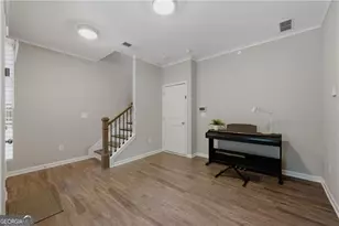 633 Broadview Pl, Atlanta, GA 30324 - Photo 4