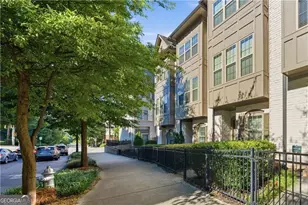 633 Broadview Pl, Atlanta, GA 30324 - Photo 2