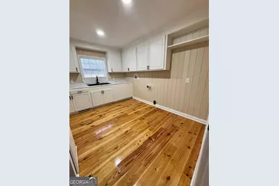 405 N Broughton Street, Ailey, GA 30410 - Photo 10