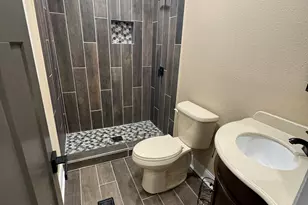 405 N Broughton St, Ailey, GA 30410 - Photo 8