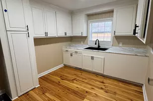 405 N Broughton St, Ailey, GA 30410 - Photo 10