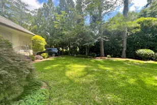 377 Old Club Rd S, Macon, GA 31210 - Photo 10