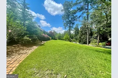 377 Old Club Road S, Macon, GA 31210 - Photo 2