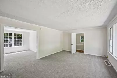 523 Ashburton Avenue, Decatur, GA 30032 - Photo 8