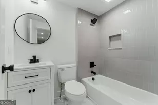 1576 Elixir Ave SW, Atlanta, GA 30314 - Photo 12